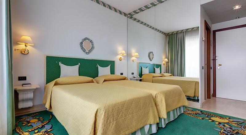 Aris Garden Hotel Casal Palocco Buitenkant foto