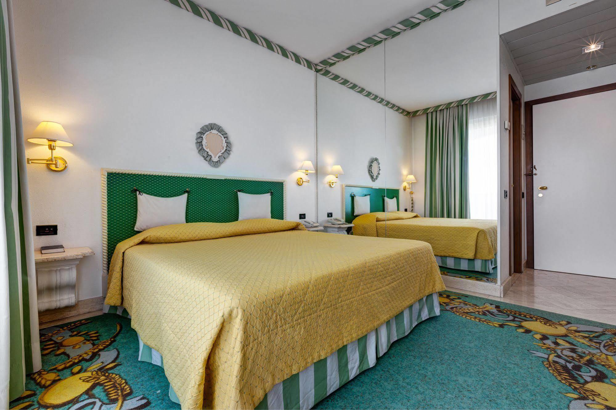 Aris Garden Hotel Casal Palocco Buitenkant foto