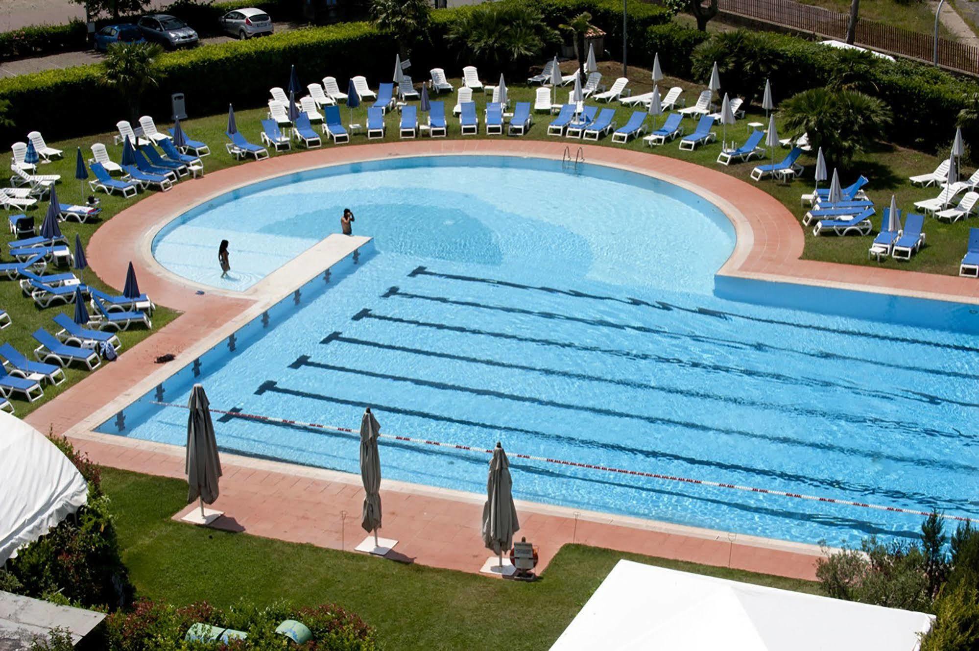 Aris Garden Hotel Casal Palocco Buitenkant foto