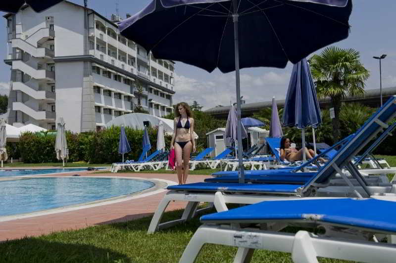 Aris Garden Hotel Casal Palocco Buitenkant foto